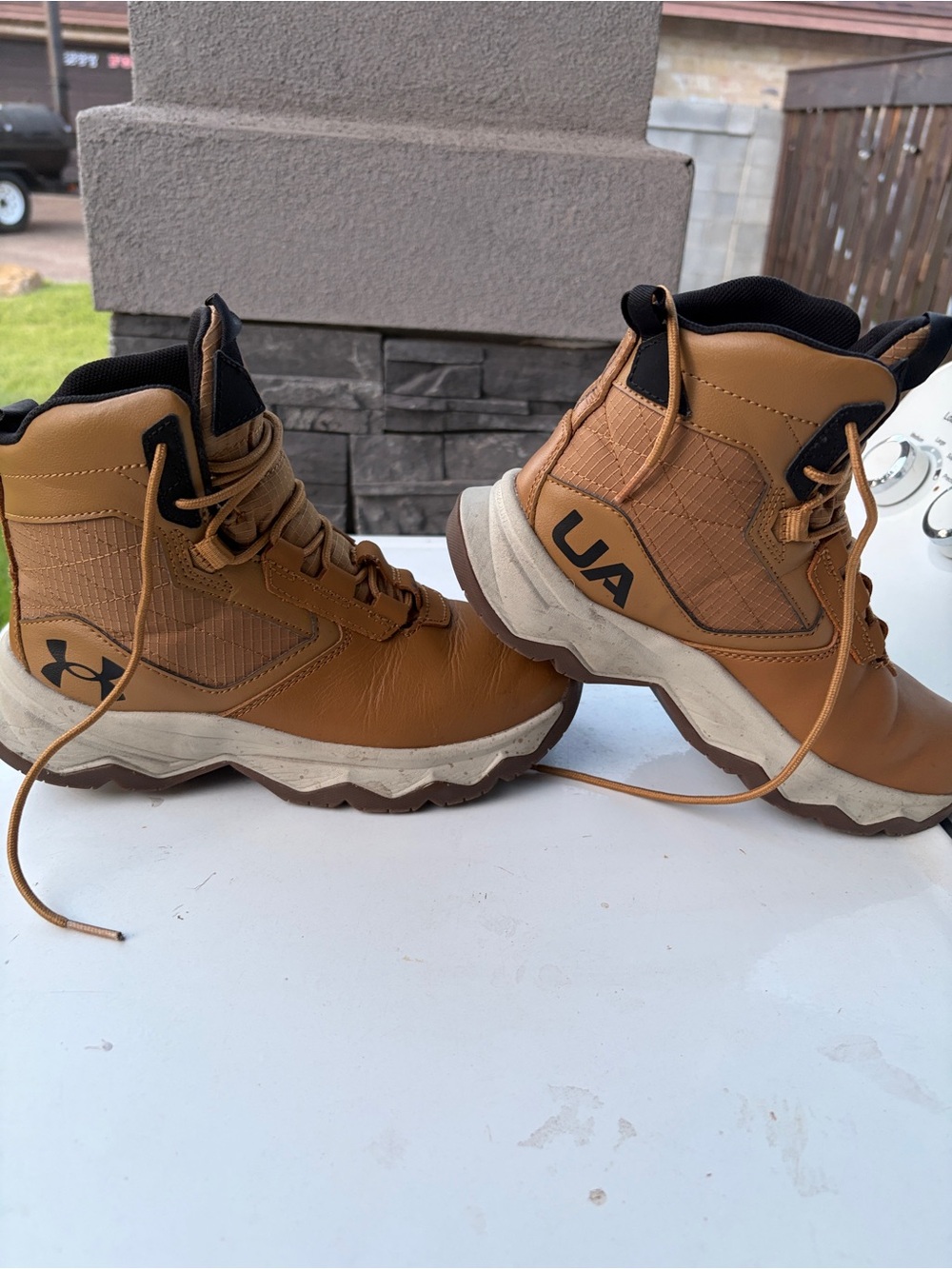 Under Armour youth kids Brown/Tan Trail Waterproof Boots